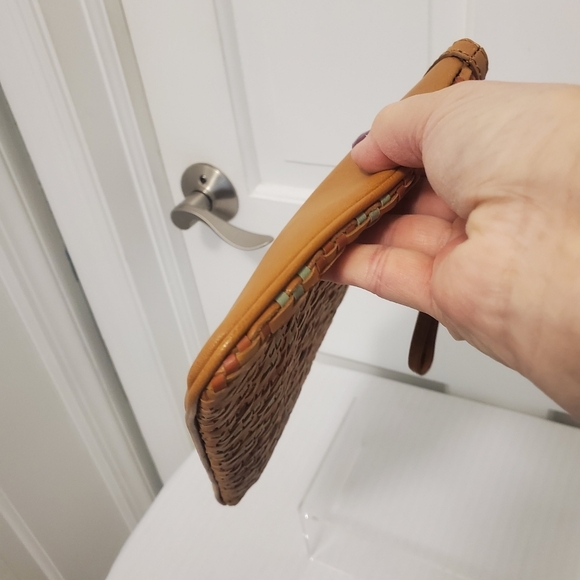 Comptoir Des Cotonniers Woven Leather Large Clutch/Wristlet, Zip Close - Picture 15 of 15